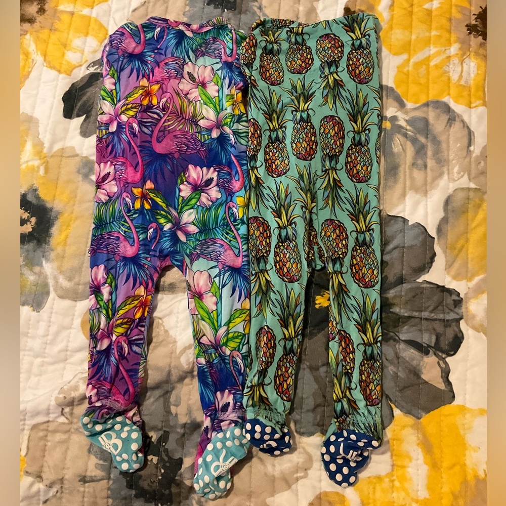 Bums & Roses Bamboo Footies